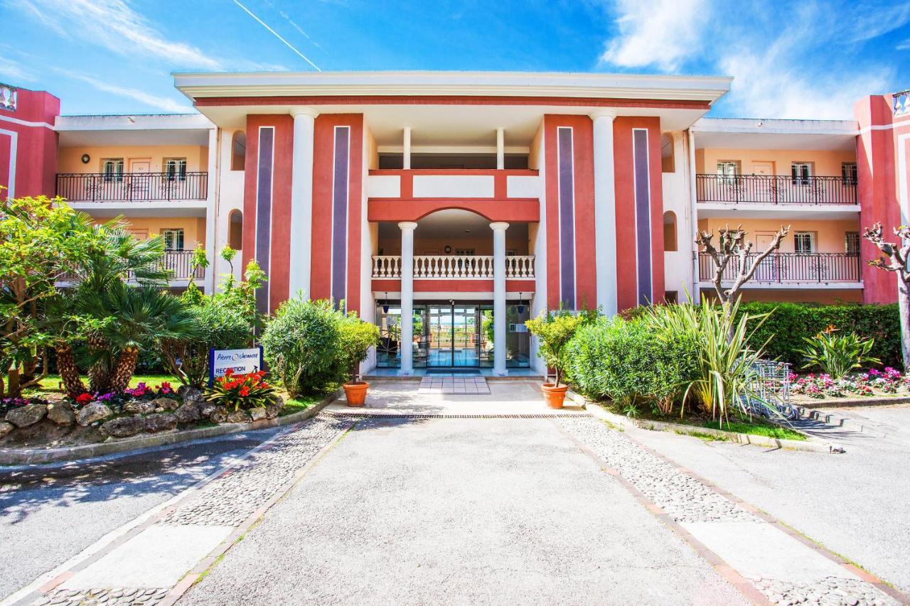 L'Ange Gardien Ap4269 By Riviera Holiday Homes Villefranche-sur-Mer Bagian luar foto